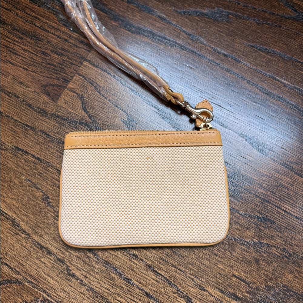 Dooney & Bourke Tan and Cream Wallet - Picture 3 of 5